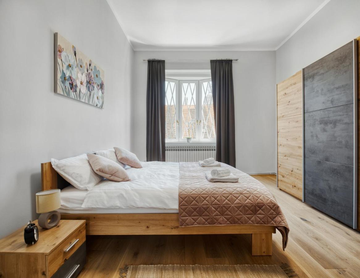 City Twenty 2Bdr Apartment By Irundo Zagreb Exterior photo