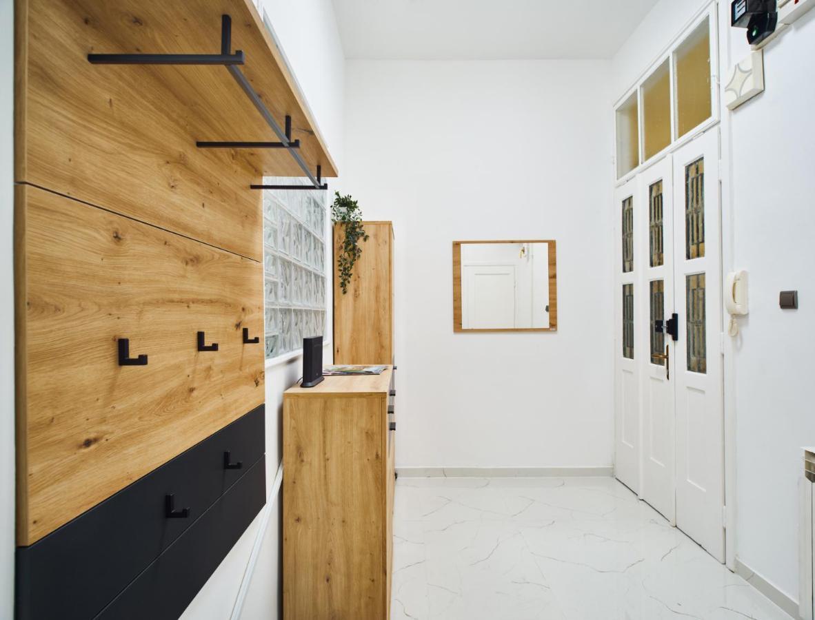 City Twenty 2Bdr Apartment By Irundo Zagreb Exterior photo